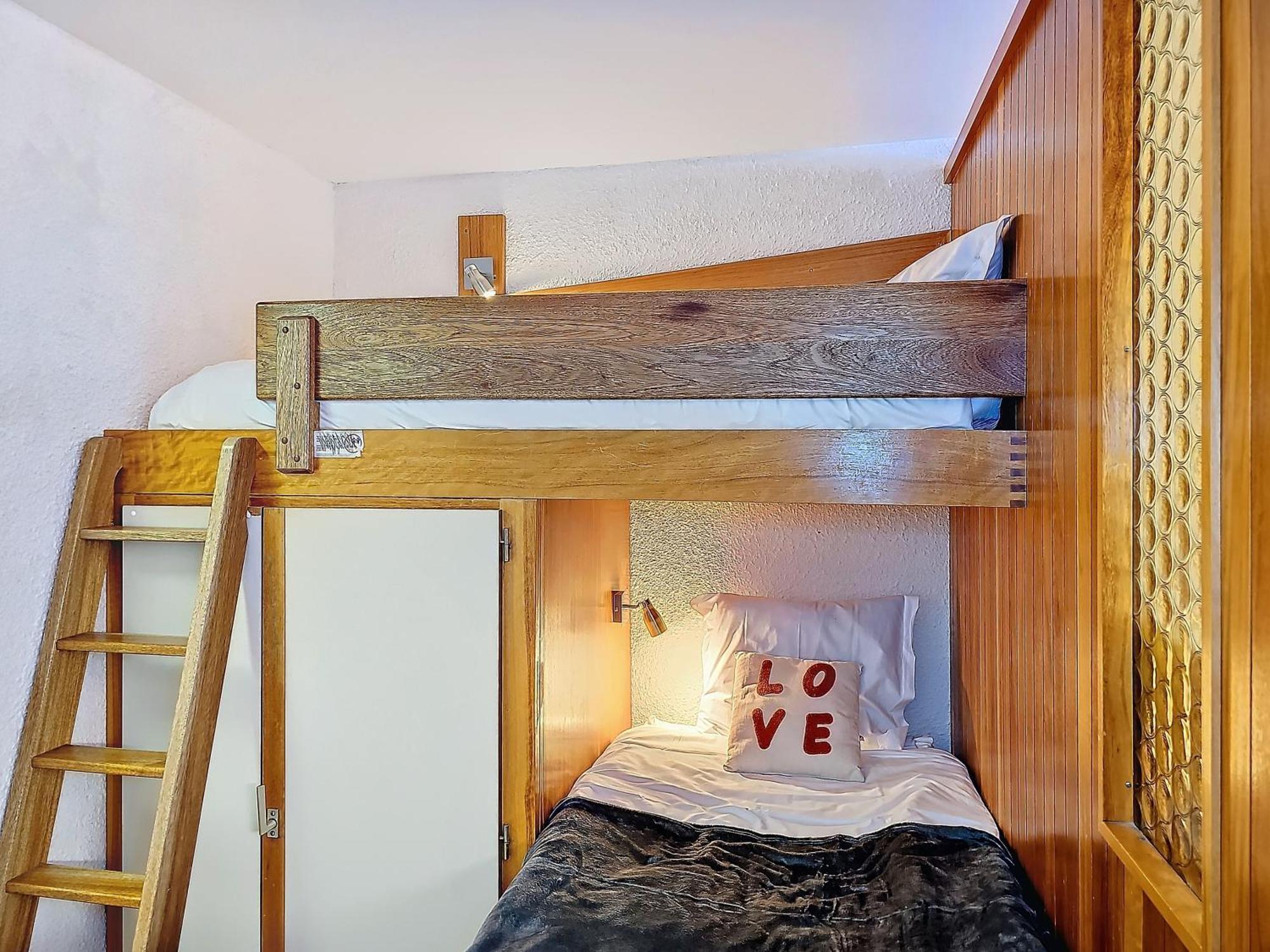 1650 Mountain View - Snow Front 2s01 * Courchevel